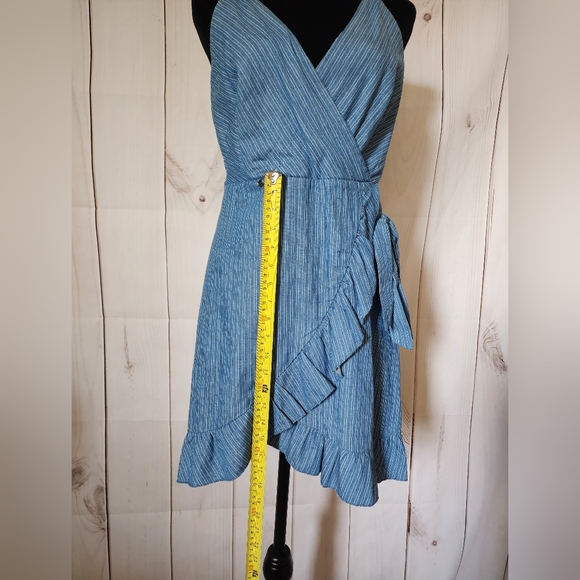 Altar'd State faux wrap dress, size L - Picture 2 of 5